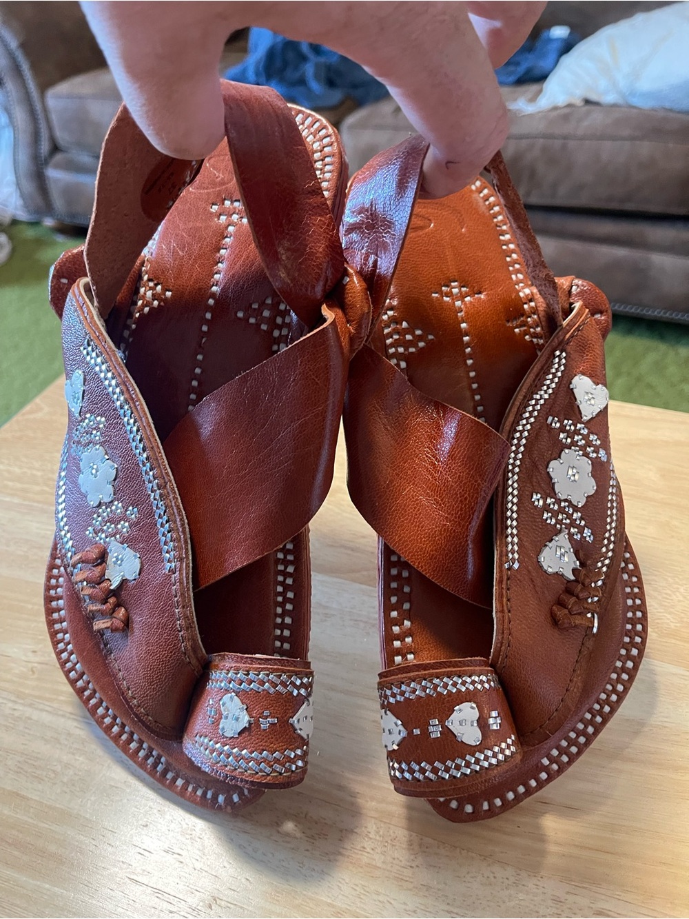 Shamak Brown Asian Sandals Woman’s Size 8. (37) - Picture 3 of 8